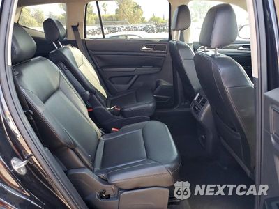 Zdjęcie 11 z 13 samochodu: 2018 VOLKSWAGEN ATLAS SEL VIN:1V2EP2CA5JC600139 - miniatura