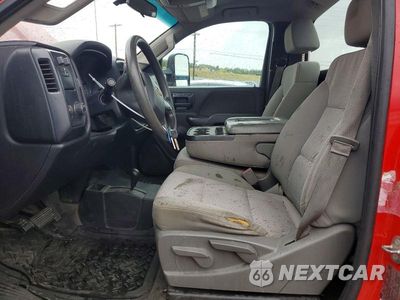 Zdjęcie 7 z 12 samochodu: 2015 CHEVROLET SILVERADO K2500 HEAVY DUTY VIN:1GC0KUEG9FZ522895 - miniatura