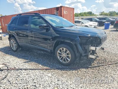 Czwarte zdjęcie samochodu z boku: 2022 JEEP CHEROKEE LATITUDE LUX VIN:1C4PJLMX4ND532291 - miniatura