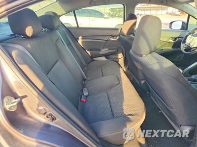 Zdjęcie 10 z 12 samochodu: 2015 HONDA CIVIC LX VIN:19XFB2F54FE071723 - miniatura