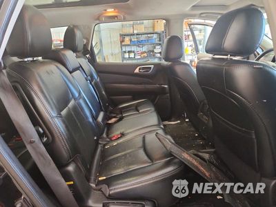 Zdjęcie 11 z 13 samochodu: 2017 NISSAN PATHFINDER PLATINUM VIN:5N1DR2MN5HC699401 - miniatura