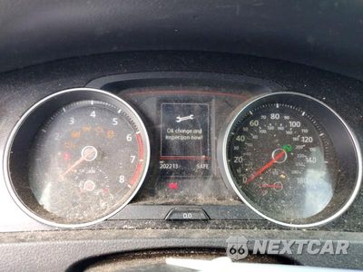 Zdjęcie 9 z 12 samochodu: 2017 VOLKSWAGEN GTI S VIN:3VW4T7AUXHM005893 - miniatura