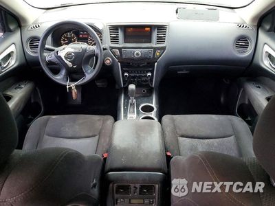 Zdjęcie 8 z 14 samochodu: 2014 NISSAN PATHFINDER S VIN:5N1AR2MM9EC713225 - miniatura