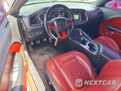 Zdjęcie 8 z 12 samochodu: 2017 DODGE CHALLENGER R/T VIN:2C3CDZBT6HH622613 - miniatura