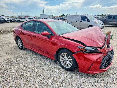 Czwarte zdjęcie samochodu z boku: 2025 TOYOTA CAMRY LE VIN:4T1DAACKXSU109543 - miniatura