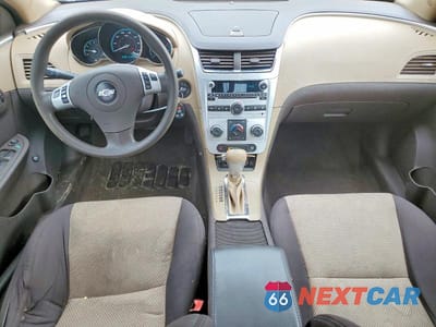 Zdjęcie 8 z 12 samochodu: 2010 CHEVROLET MALIBU LS VIN:1G1ZB5EB3AF108791 - miniatura