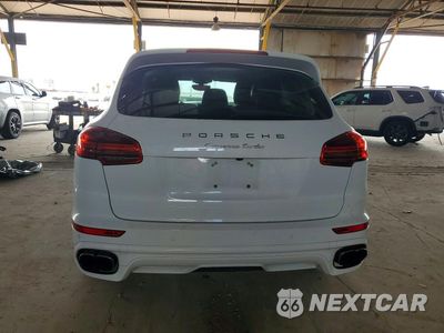 Zdjęcie 6 z 13 samochodu: 2017 PORSCHE CAYENNE TURBO VIN:WP1AC2A20HLA92436 - miniatura