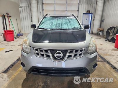 Piąte zdjęcie samochodu w środku: 2014 NISSAN ROGUE SELECT S VIN:JN8AS5MT4EW618060 - miniatura