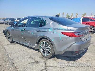Drugie zdjęcie samochodu z przodu: 2025 TOYOTA CAMRY XLE VIN:4T1DBADK1SU517022 - miniatura