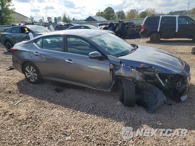 Czwarte zdjęcie samochodu z boku: 2019 NISSAN ALTIMA S VIN:1N4BL4BVXKC247338 - miniatura