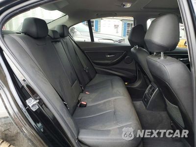 Zdjęcie 10 z 12 samochodu: 2018 BMW 320 XI VIN:WBA8E5G53JNU47765 - miniatura