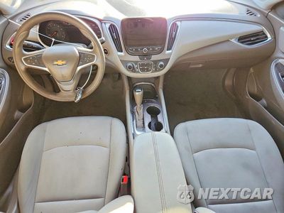 Zdjęcie 8 z 12 samochodu: 2019 CHEVROLET MALIBU LT VIN:1G1ZD5ST6KF173207 - miniatura