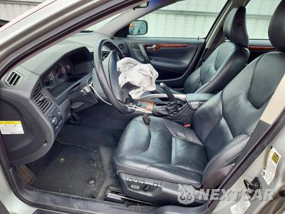 Zdjęcie 7 z 13 samochodu: 2005 VOLVO XC70 VIN:YV1SZ592X51184813 - miniatura