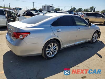 Trzecie zdjęcie samochodu z tyłu: 2010 LEXUS ES 350 VIN:JTHBK1EG8A2352617 - miniatura