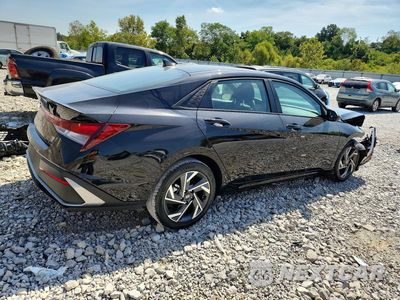 Trzecie zdjęcie samochodu z tyłu: 2025 HYUNDAI ELANTRA SEL SPORT VIN:KMHLM4DG8SU974705 - miniatura