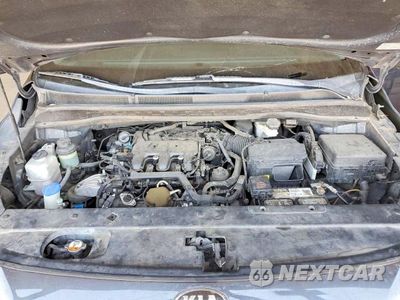 Zdjęcie 12 z 13 samochodu: 2016 KIA SEDONA LX VIN:KNDMB5C19G6167882 - miniatura