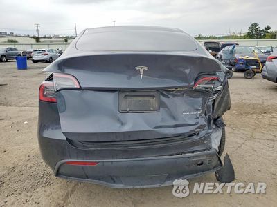 Zdjęcie 6 z 13 samochodu: 2024 TESLA MODEL Y VIN:7SAYGDEE5RF193807 - miniatura