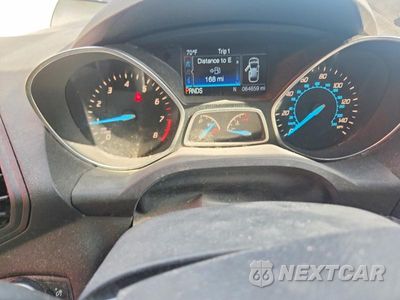 Zdjęcie 9 z 13 samochodu: 2016 FORD ESCAPE SE VIN:1FMCU9GX8GUB96163 - miniatura