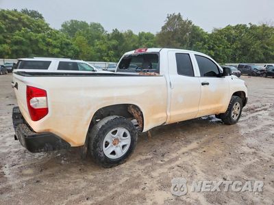 Trzecie zdjęcie samochodu z tyłu: 2019 TOYOTA TUNDRA SR VIN:5TFRM5F15KX141892 - miniatura