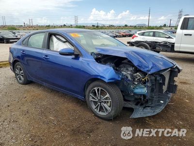 Czwarte zdjęcie samochodu z boku: 2024 KIA FORTE LXS VIN:3KPF24AD9RE819509 - miniatura