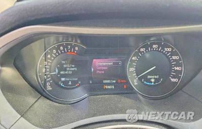 Zdjęcie 9 z 13 samochodu: 2015 LINCOLN MKZ VIN:3LN6L2J95FR607560 - miniatura