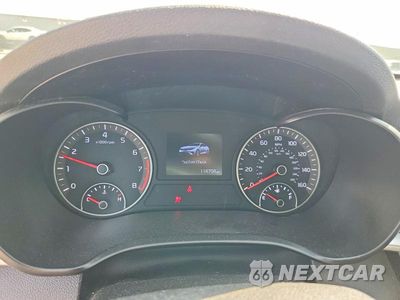 Zdjęcie 9 z 13 samochodu: 2019 KIA OPTIMA LX VIN:5XXGT4L37KG339133 - miniatura