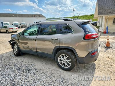 Drugie zdjęcie samochodu z przodu: 2017 JEEP CHEROKEE LATITUDE VIN:1C4PJMCS2HW600639 - miniatura