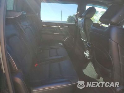 Zdjęcie 10 z 12 samochodu: 2019 RAM 1500 LARAMIE VIN:1C6SRFJT4KN908636 - miniatura
