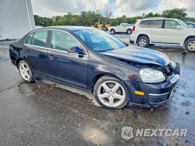 Czwarte zdjęcie samochodu z boku: 2008 VOLKSWAGEN JETTA SE VIN:3VWRM71KX8M107289 - miniatura