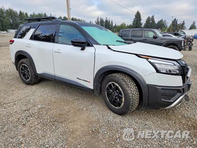 Czwarte zdjęcie samochodu z boku: 2025 NISSAN PATHFINDER ROCK CREEK VIN:5N1DR3BD8SC244517 - miniatura