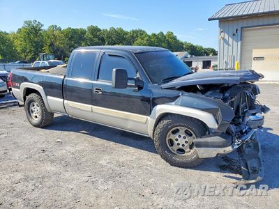 Czwarte zdjęcie samochodu z boku: 2004 CHEVROLET SILVERADO K1500 VIN:2GCEK19T241146283 - miniatura