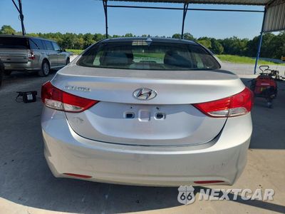 Zdjęcie 6 z 12 samochodu: 2012 HYUNDAI ELANTRA GLS VIN:5NPDH4AE2CH099441 - miniatura