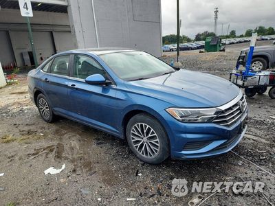 Czwarte zdjęcie samochodu z boku: 2020 VOLKSWAGEN JETTA S VIN:3VWC57BU9LM083594 - miniatura