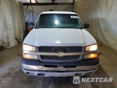 Piąte zdjęcie samochodu w środku: 2003 CHEVROLET SILVERADO C1500 VIN:1GCEC14XX3Z258133 - miniatura