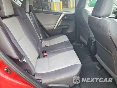 Zdjęcie 11 z 13 samochodu: 2014 TOYOTA RAV4 XLE VIN:2T3WFREV4EW074140 - miniatura
