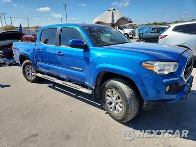 Czwarte zdjęcie samochodu z boku: 2018 TOYOTA TACOMA SR5 V6 VIN:5TFAZ5CN3JX056716 - miniatura