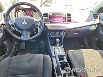 Zdjęcie 8 z 12 samochodu: 2014 MITSUBISHI LANCER ES/ES SPORT VIN:JA32U2FU9EU013461 - miniatura