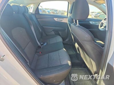 Zdjęcie 10 z 12 samochodu: 2022 KIA FORTE FE VIN:3KPF24AD3NE430231 - miniatura