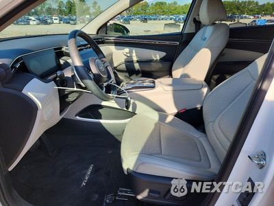 Zdjęcie 7 z 12 samochodu: 2024 HYUNDAI TUCSON LIMITED VIN:5NMJECDE5RH406169 - miniatura
