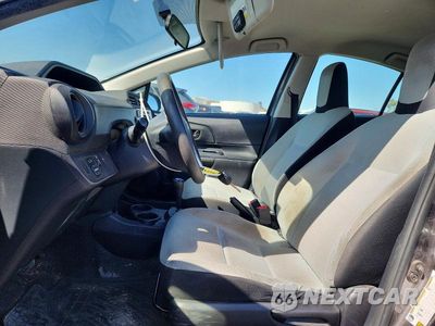 Zdjęcie 7 z 12 samochodu: 2015 TOYOTA PRIUS C ONE VIN:JTDKDTB3XF1104407 - miniatura