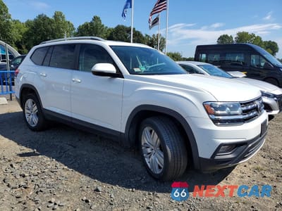 Czwarte zdjęcie samochodu z boku: 2019 VOLKSWAGEN ATLAS SE VIN:1V2UR2CA5KC593653 - miniatura
