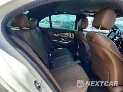 Zdjęcie 10 z 12 samochodu: 2019 MERCEDES-BENZ E 300 VIN:WDDZF4JB0KA514348 - miniatura