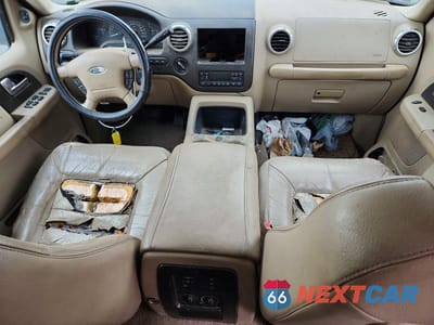 Zdjęcie 8 z 13 samochodu: 2003 FORD EXPEDITION EDDIE BAUER VIN:1FMFU18L53LB56164 - miniatura