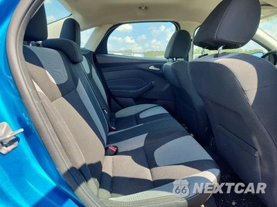 Zdjęcie 10 z 12 samochodu: 2014 FORD FOCUS SE VIN:1FADP3F23EL270570 - miniatura