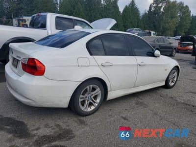 Trzecie zdjęcie samochodu z tyłu: 2008 BMW 328 I SULEV VIN:WBAVC53538FZ86051 - miniatura