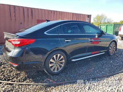 Trzecie zdjęcie samochodu z tyłu: 2015 HYUNDAI SONATA SPORT VIN:5NPE34AF4FH245256 - miniatura