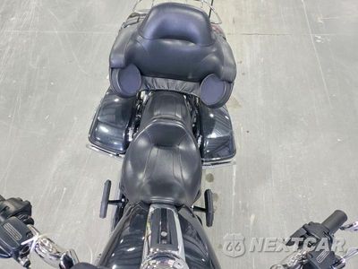 Piąte zdjęcie samochodu w środku: 2018 HARLEY-DAVIDSON FLHTCU ULTRA CLASSIC ELECTRA GLIDE VIN:1HD1FCC14JB643450 - miniatura