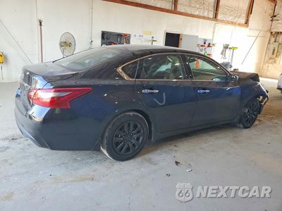 Trzecie zdjęcie samochodu z tyłu: 2018 NISSAN ALTIMA 2.5 S VIN:1N4AL3AP9JC219960 - miniatura