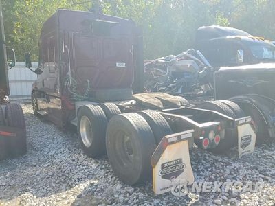 Drugie zdjęcie samochodu z przodu: 2018 FREIGHTLINER CASCADIA 125 SEMI TRUCK VIN:3AKJGLDVXJSJK1266 - miniatura