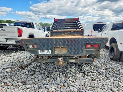 Zdjęcie 6 z 12 samochodu: 2019 CHEVROLET SILVERADO C3500 VIN:1GB4CVCY6KF211988 - miniatura